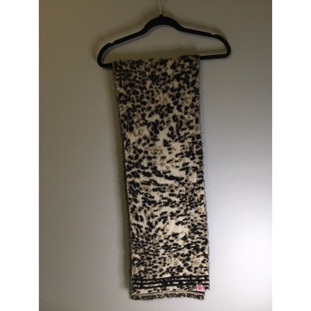 Juicy couture oversized animal print blanket scarf with fringe new!